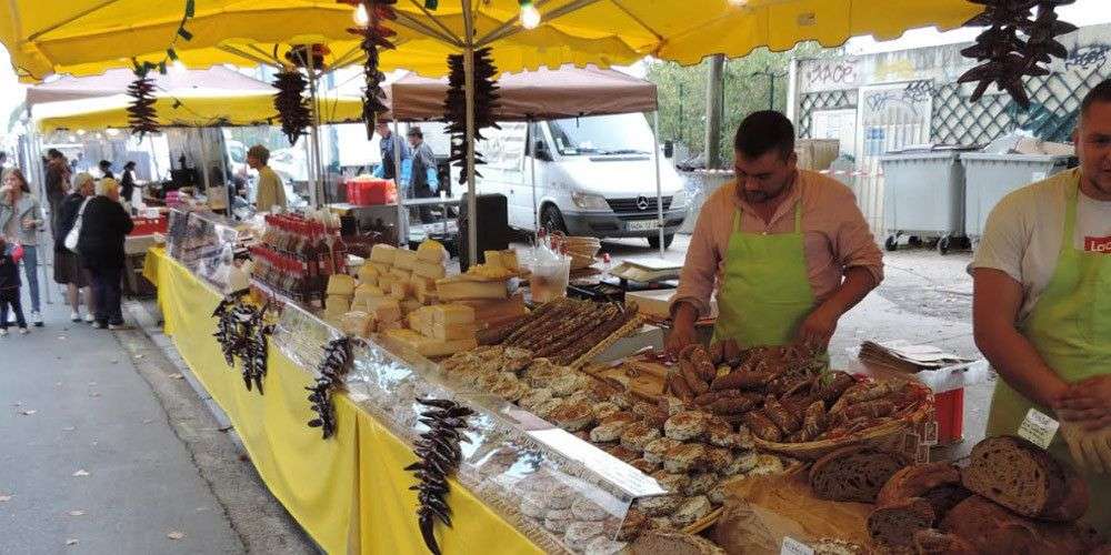 Les bons plans à Bordeaux présentent : Le bon goût d'Aquitaine revient ce week-end ! Le plus grand marché à ciel ouvert est de retour pour une 16e édition