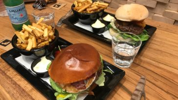 Les Bons plans à Bordeaux présentent : On a testé pour vous le Burger Bar ! Présentation des produits disponibles et notre avis ! 9