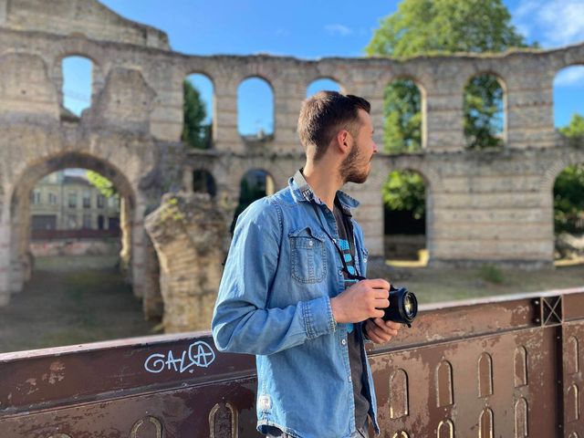 Retrouvez aujourd'hui l'interview rapido mon Bordeaux avec Alexandre Lacoste, passionné de photographie et animateur pour les enfants