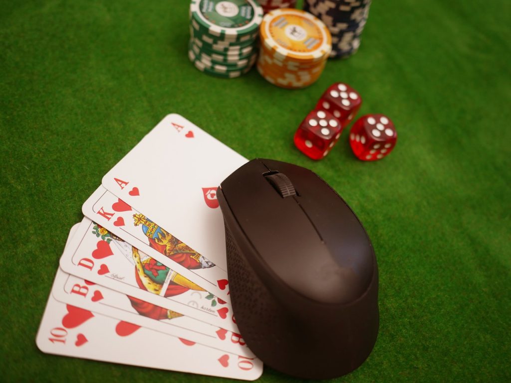 online-poker-4518186_1280