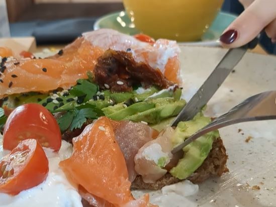 Découvrez EKLA x CaféInCup à Pessac : notre nouveau coup de cœur brunch & café !